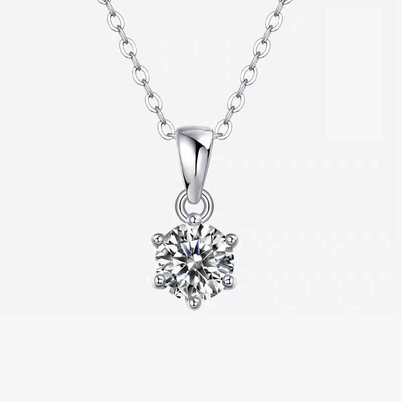 1 carat 6-clawed moissanite necklace P11448