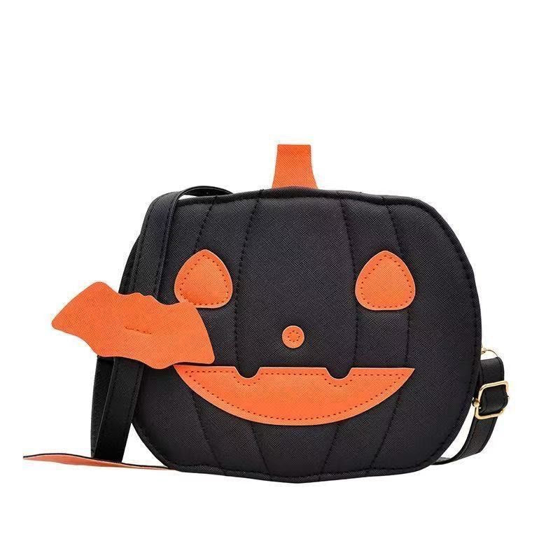 Small Spooky Pumpkin Purse